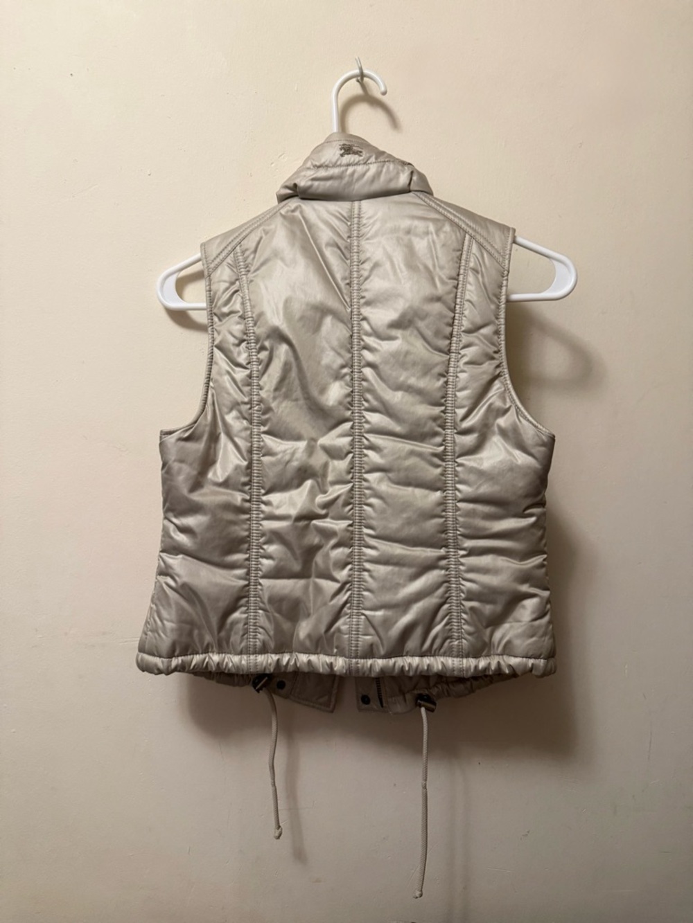 Burberry Beige Puffer Vest with Signature Check Lining - Picture 6 of 7